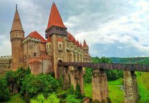 Castelul Corvinilor – Un castel invaluit in mister castelul corvinilor