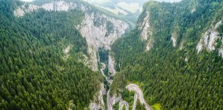 Cheile Bicazului – Aventureaza-te in cea mai pitoreasca zona a Romaniei cheile bicazului