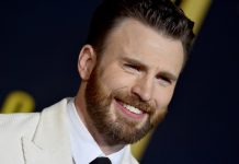 Cei mai sexy barbati din lume chiar acum chris evans