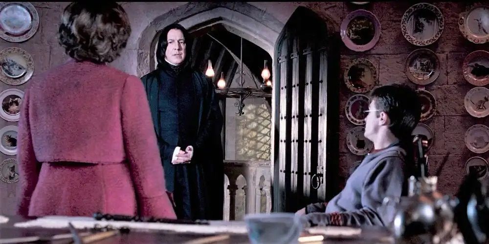 Harry ii spune lui Snape despre Padfoot in biroul lui Umbridge din Ordinul Phoenix