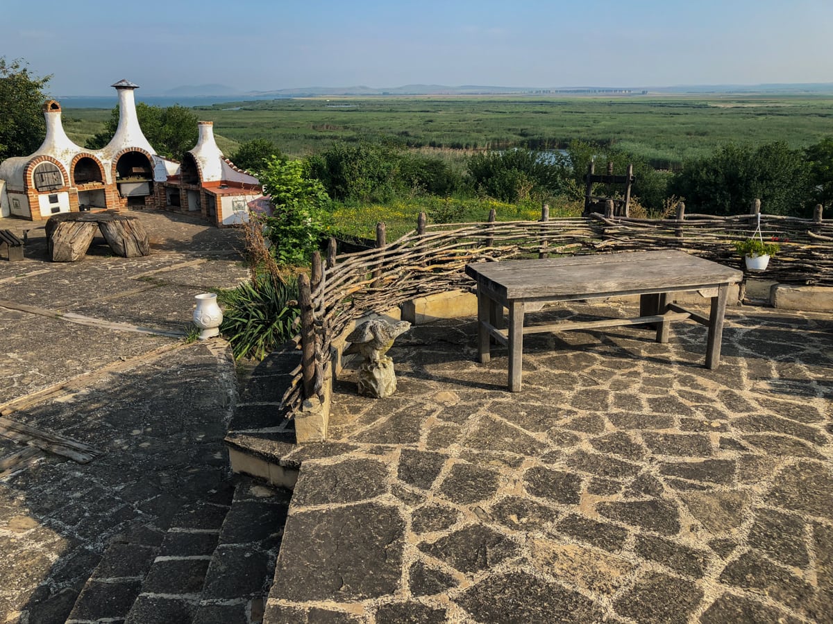 10 lucruri de facut in Delta Dunarii, Romania - Satul Safari Enisala cel mai bine pastrat din Europa