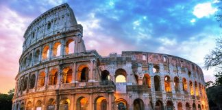 Colosseum – Maretul si impresionantul monument istoric colosseum