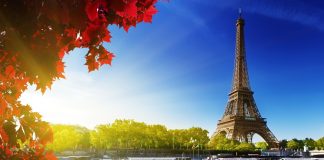 Turnul Eiffel – Emblematicul reper al Parisului emblematicul reper al parisului