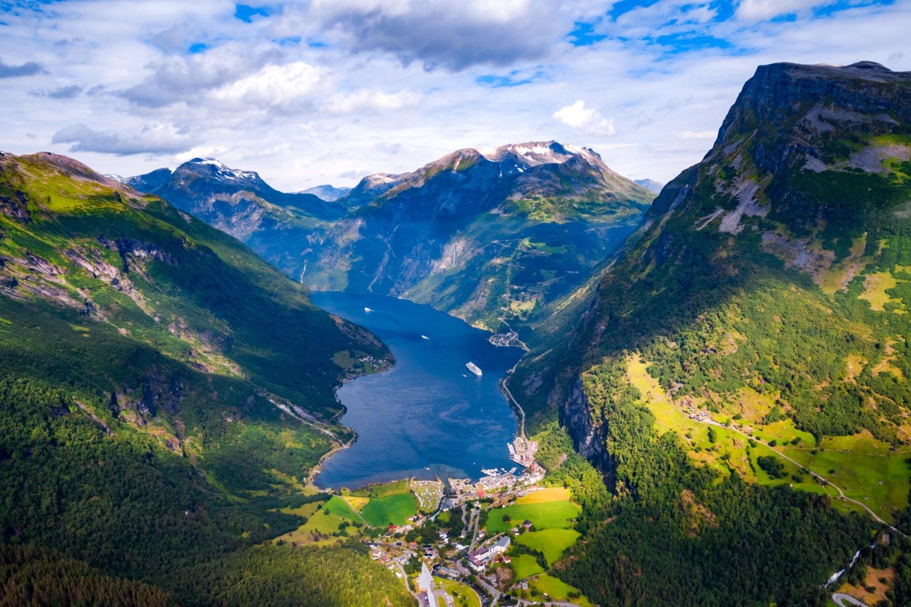 fiorduri-norvegia.jpg