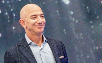 Jeff Bezos si influenta sa in lumea afacerilor si a tehnologiei jeff bezos