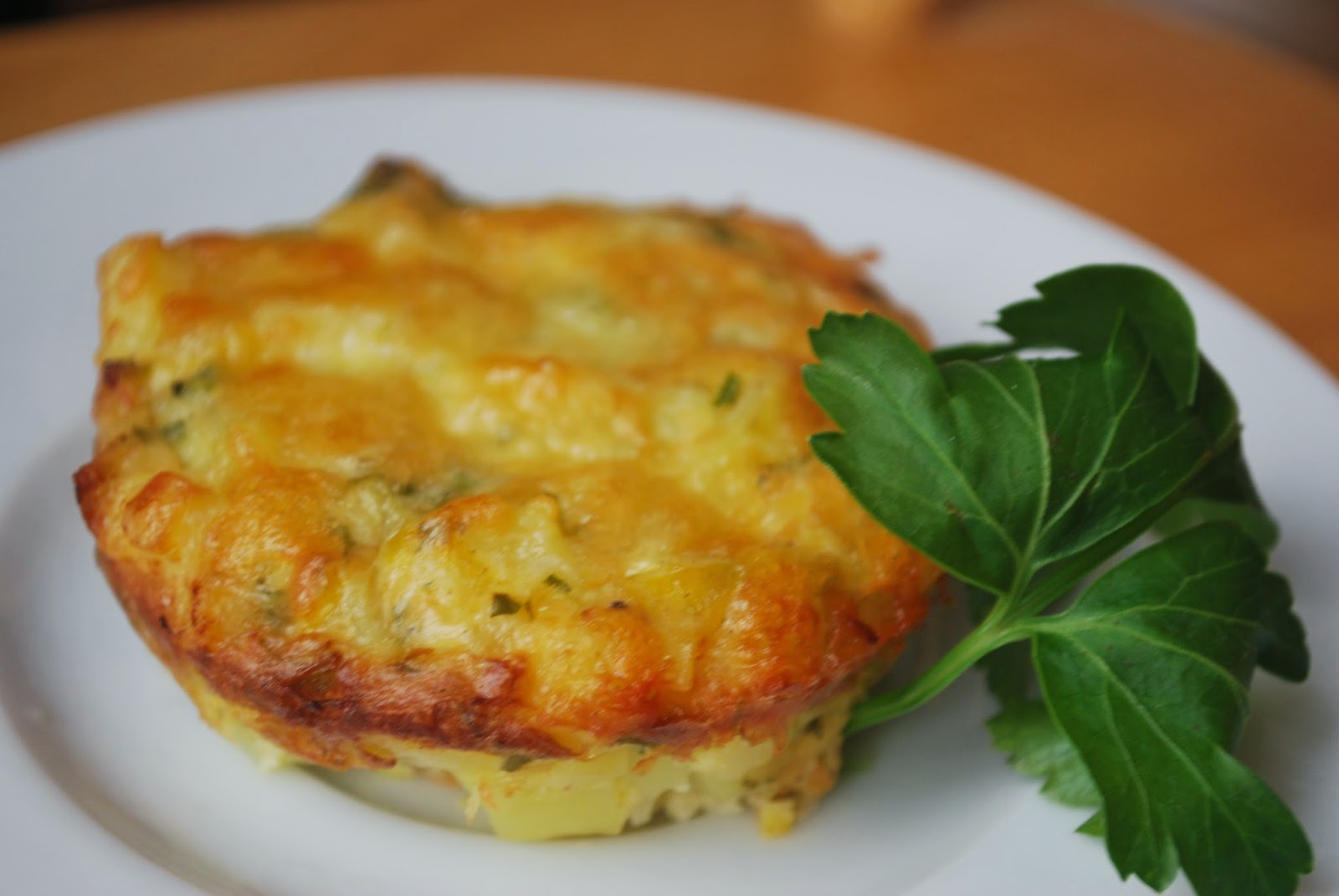 broccoli-cu-cartofi-gratinati-la-cuptor.jpg