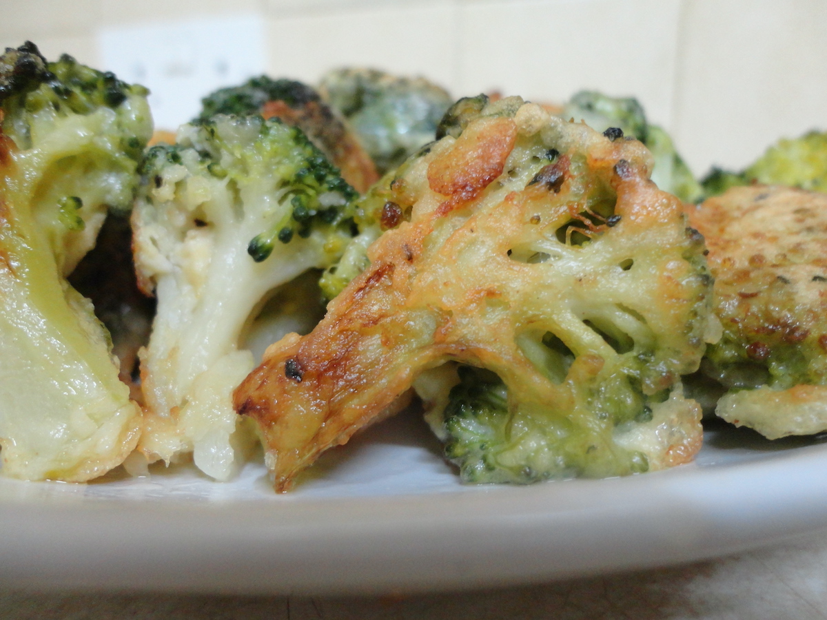 broccoli-pane-la-cuptor.jpeg