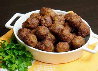 Chiftele – Chiftele pufoase si rumene chiftele