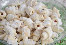 Reteta de cornulete cu untura ca la mama acasa cornulete cu untura