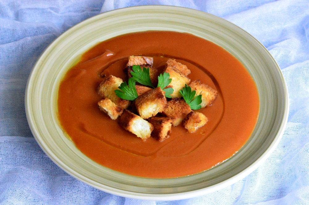supa-crema-de-legume-cu-unt.jpg