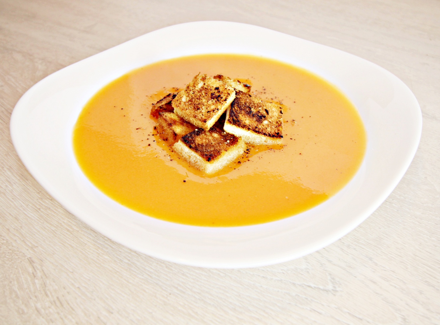 supa-crema-de-legume-gina-bradea.jpg