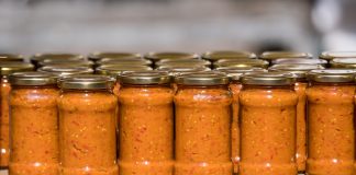 Zacusca de vinete ca la bunica- Retete de zacusca de vinete pentru iarna zacusca de vinete